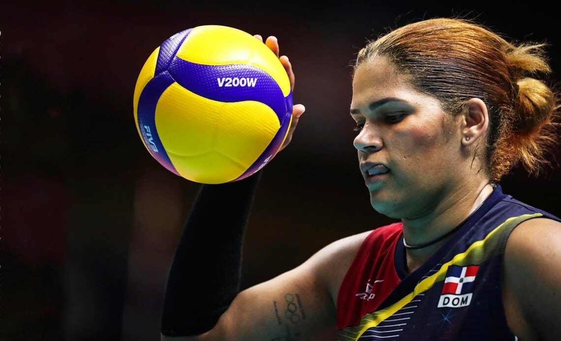 Crazy Volleyball skills by Prisilla Rivera Brens - Size doesn't matter | Women's Volleyball 2019