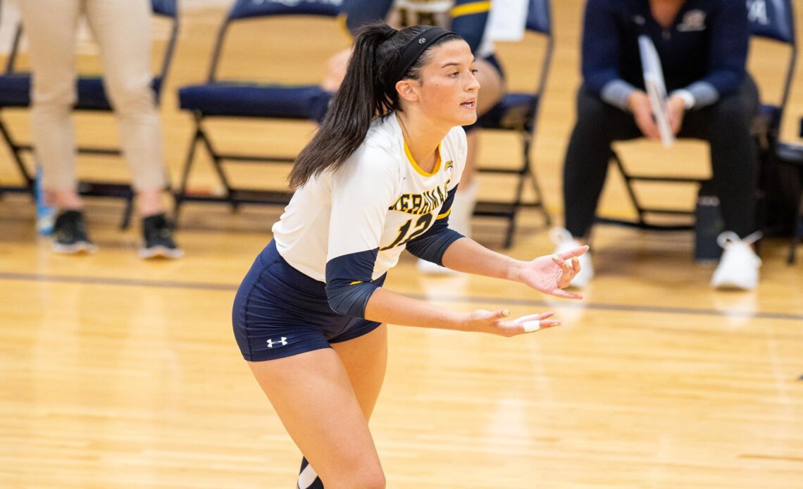 Women’s Volleyball Falters in Season Finale Against Sacred Heart