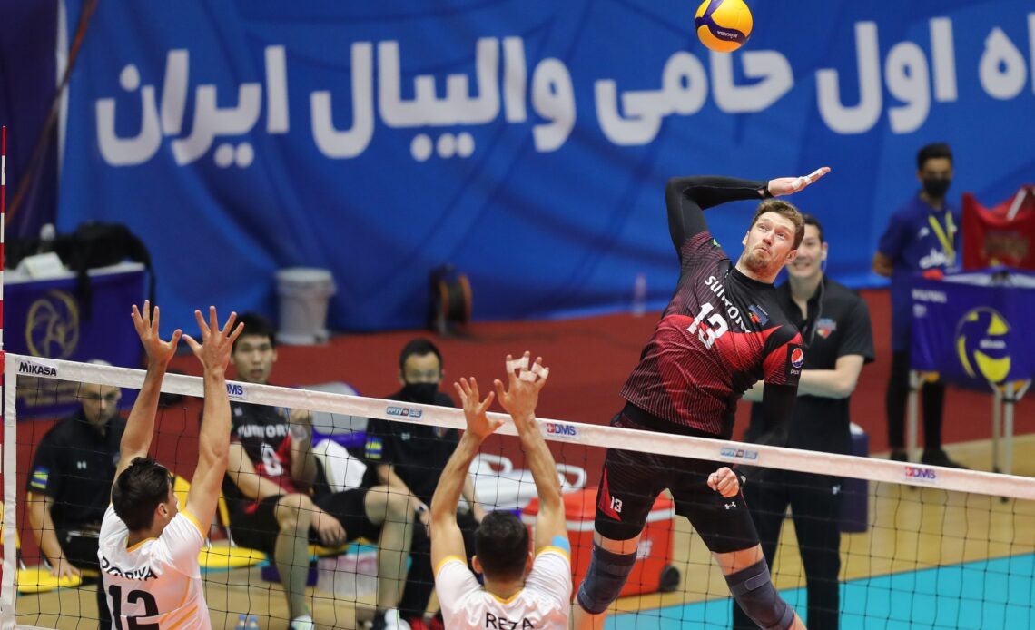 WorldofVolley :: ACCH M: Suntory go to final after more than 20 years, Paykan stand on their way to title; Ngapeth doubtful for final