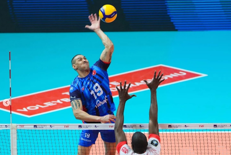 WorldofVolley :: GRE M: After winning their 20th Greek Championship title, Panathinaikos sign Cuban bomber Hernández
