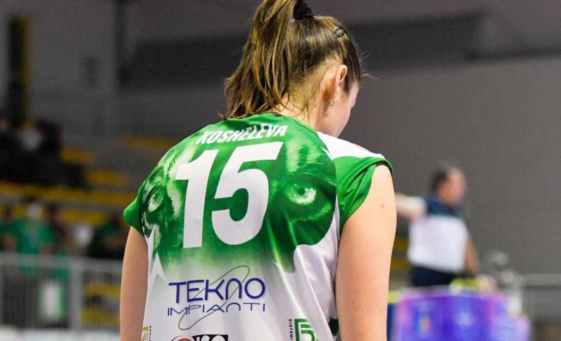 WorldofVolley :: ITA W: Season over for Kosheleva – she suffers ACL injury