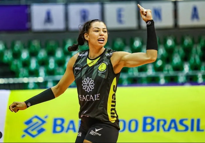 WorldofVolley :: TUR W: ’Block Champion’ Carol moving to Fenerbahçe, official transfer announcement after VNL Finals?