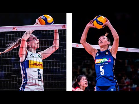 Amazing Italian Left-Handed Setter - Malinov Ofelia  | Digs/Sets/Spikes/Blocks | VNL 2022 | HD