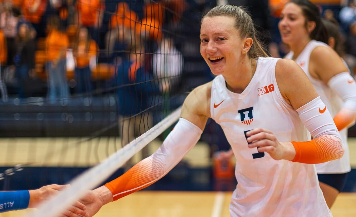 Illinois Makes Inaugural Trip to Big Ten Volleyball Media Days