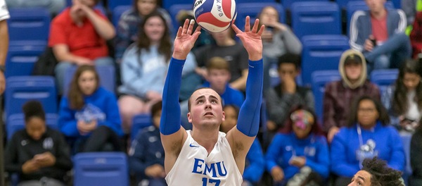 Setter Wyatt Bollinger returns for his senior season. (photo by Scott Eyre)