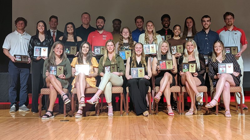 SUNY Cortland Athletes Honored at 2022 C-Club Athletic Awards Ceremony