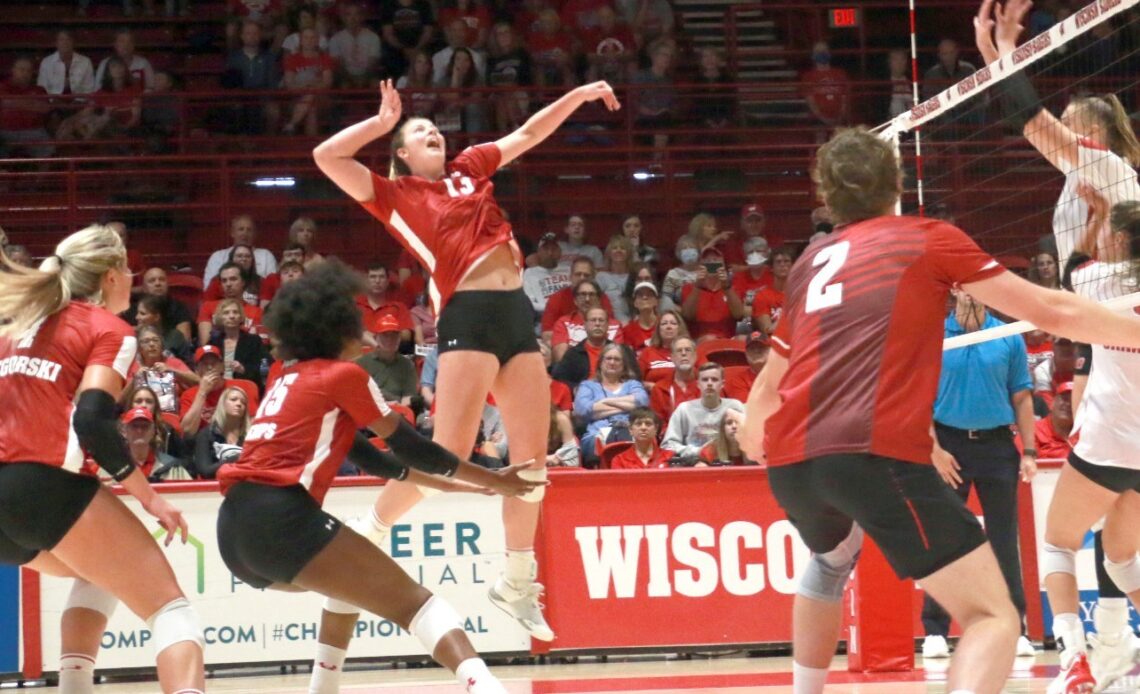 Serving up six: Badgers open season in Texas