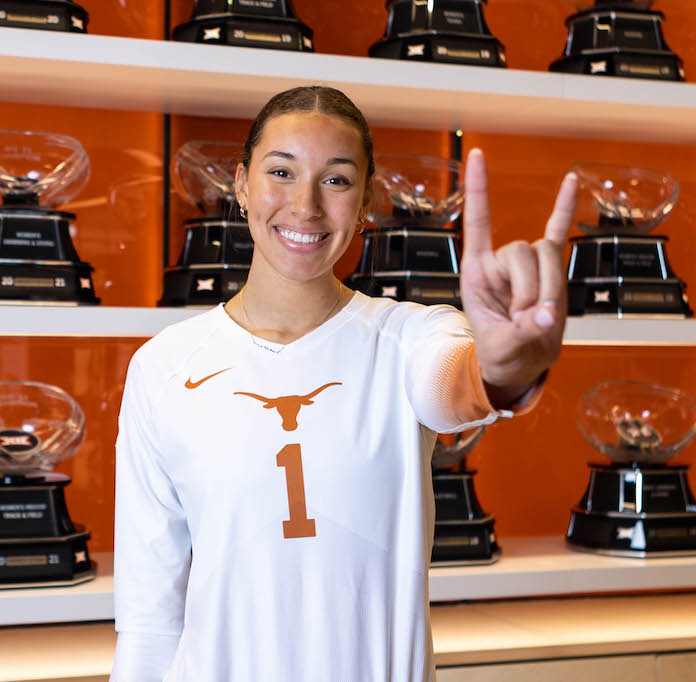 Texas, USC, Nebraska top 2022 VolleyballMag.com women’s NCAA recruiting class ranking