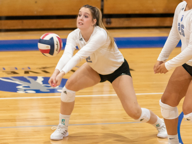 OLLU's Lauren Reynard won her second weekly award of the season.