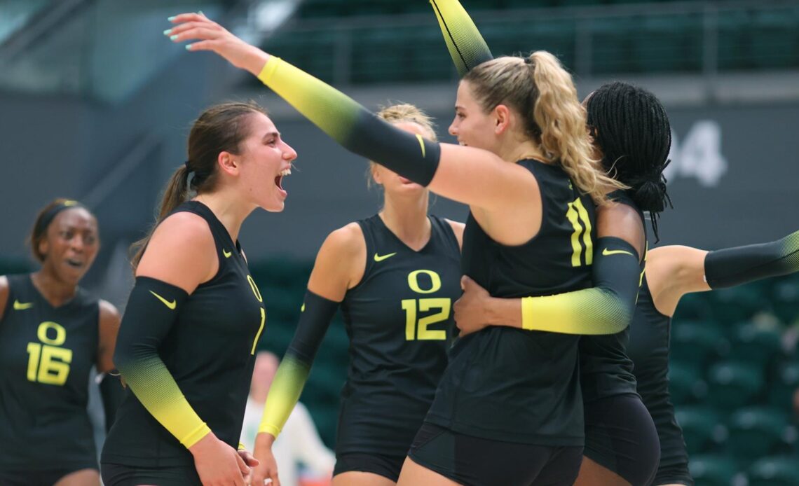 Ducks No. 19 in AVCA Preseason Poll