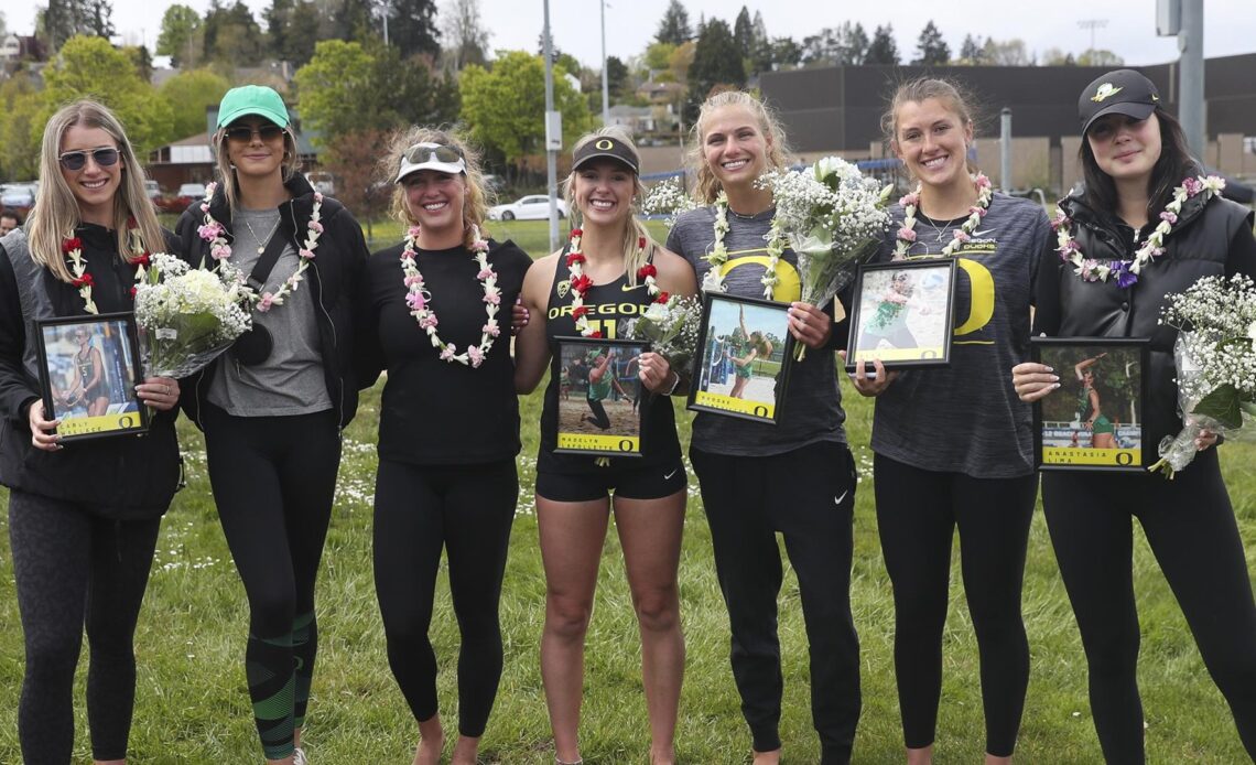 Ducks Sweep Portland on Senior Day