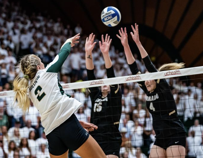 More NCAA volleyball surprises: Pepperdine tops Minnesota, Hogs beat GT, huge Friday on tap