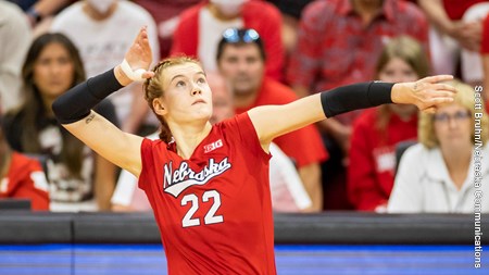 Record Crowd Expected as No. 2 Huskers Battle No. 17 Creighton