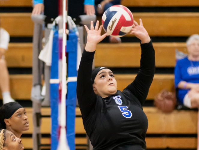 Rebekah Bustamante guided OLLU to a pair of conference victories last week.