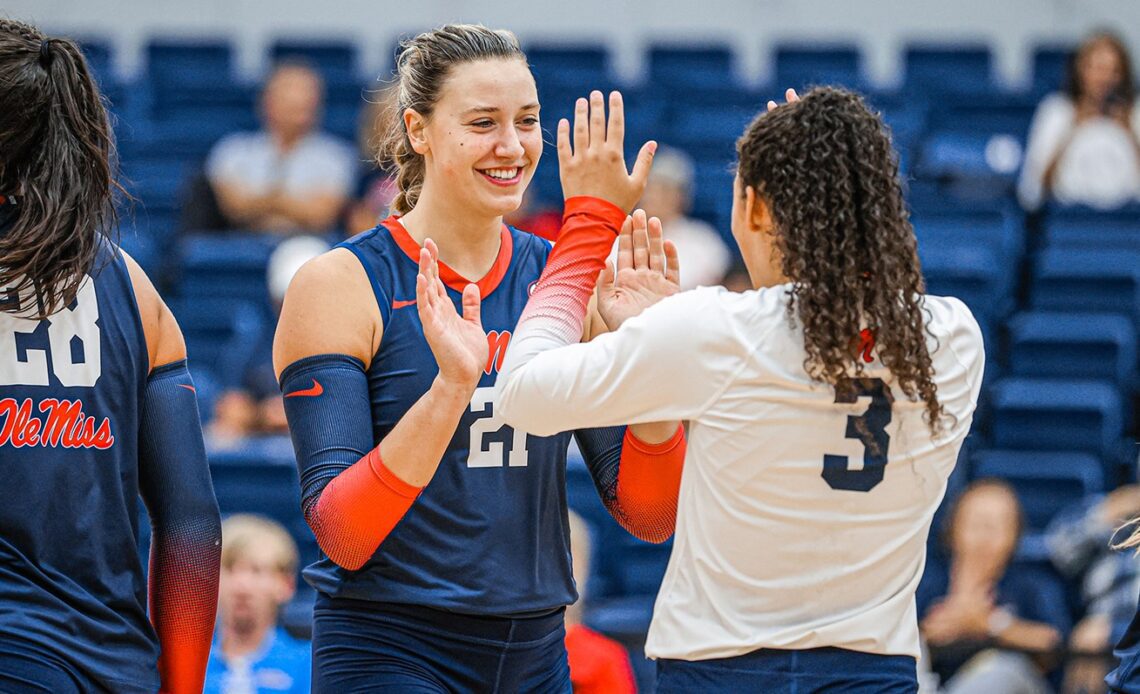 Volleyball Position Preview: Outside Hitters