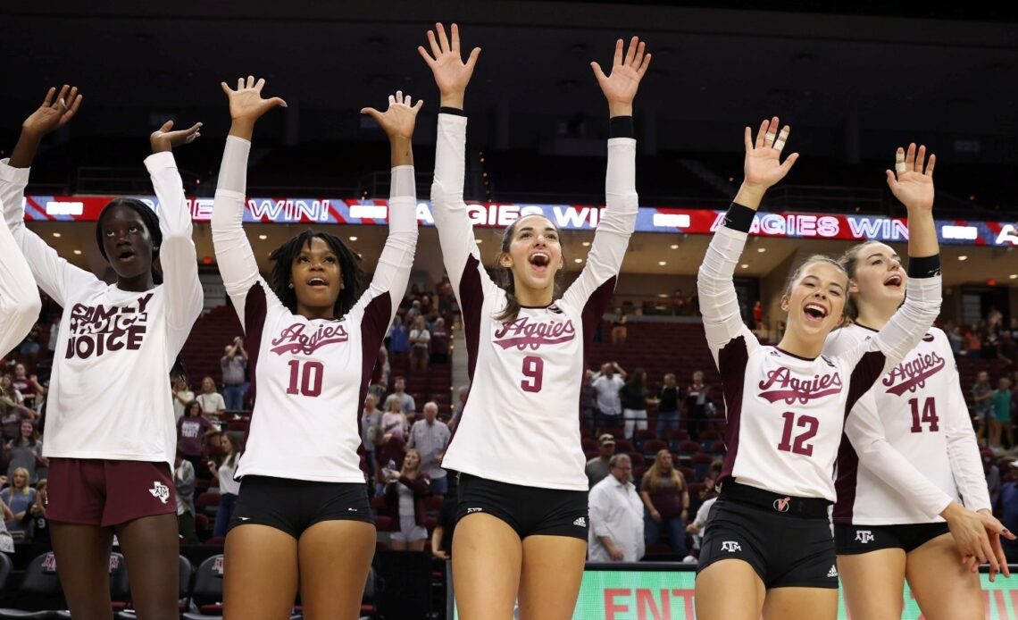 Volleyball Wins Fifth Straight with Four-Set Victory over Louisiana - Texas A&M Athletics