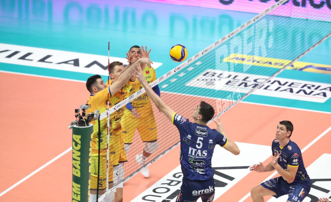 WorldofVolley :: ITA M: Trentino prevail in ’A22 derby’ and deepen Modena’s crisis