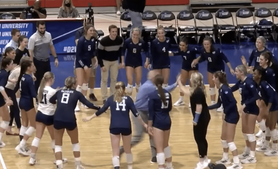 2021 DII women's volleyball semifinal: Washburn vs. Western Washington full replay