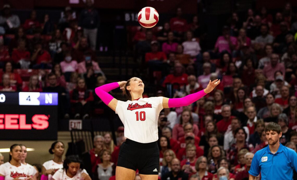 Big Ten Weekly Volleyball Central - Oct. 26-Nov. 1