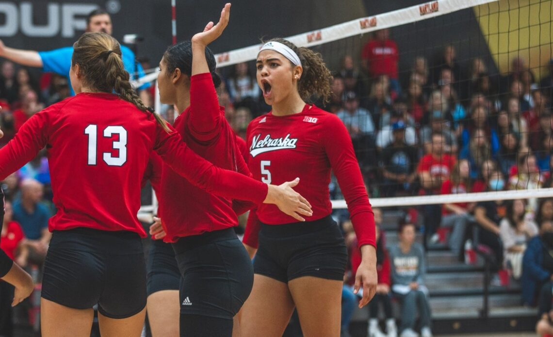 Big Ten Weekly Volleyball Central - Oct. 5-11