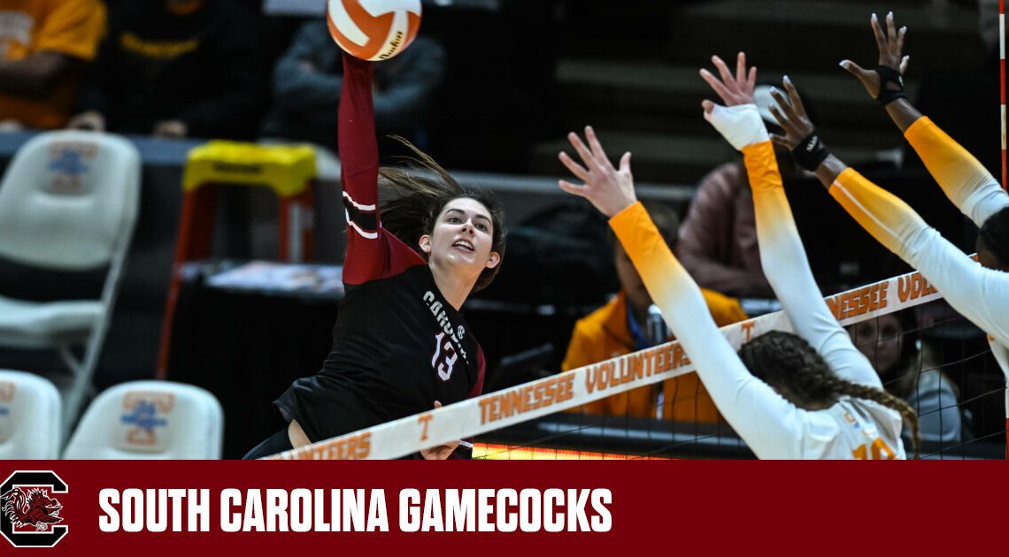 Gamecocks Fall in Straight Sets Sunday – University of South Carolina Athletics