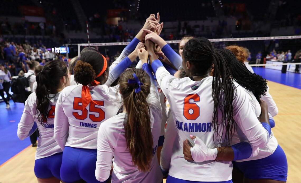 Gators Welcome Razorbacks for Two-Match Series