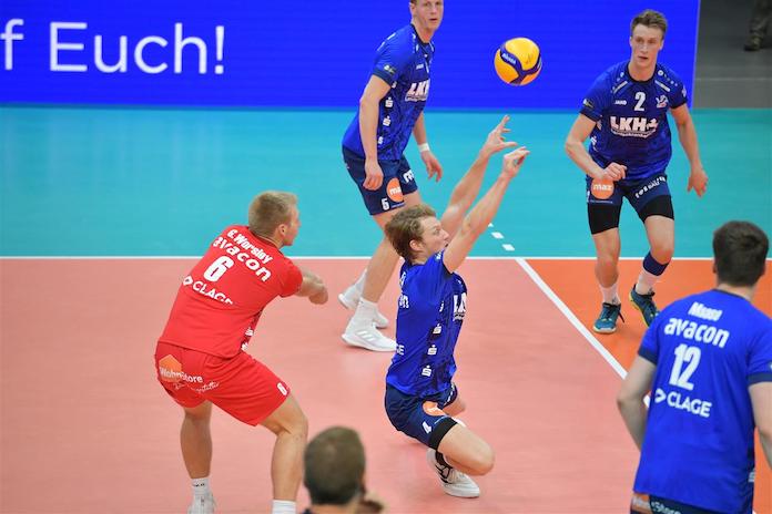 International men’s volleyball: Poland in the spotlight, remarkable CV Guagas travel story