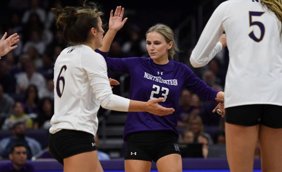 Volleyball Gets Back to Winning Ways at Rutgers