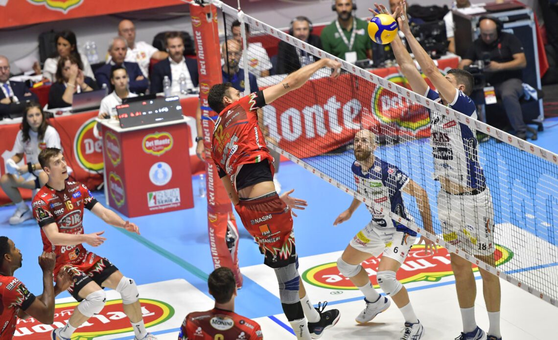 WorldofVolley :: ITALIAN SUPER CUP M: Perugia through to final after tie-breaker vs Trentino; Lube sweep Modena to reach decider