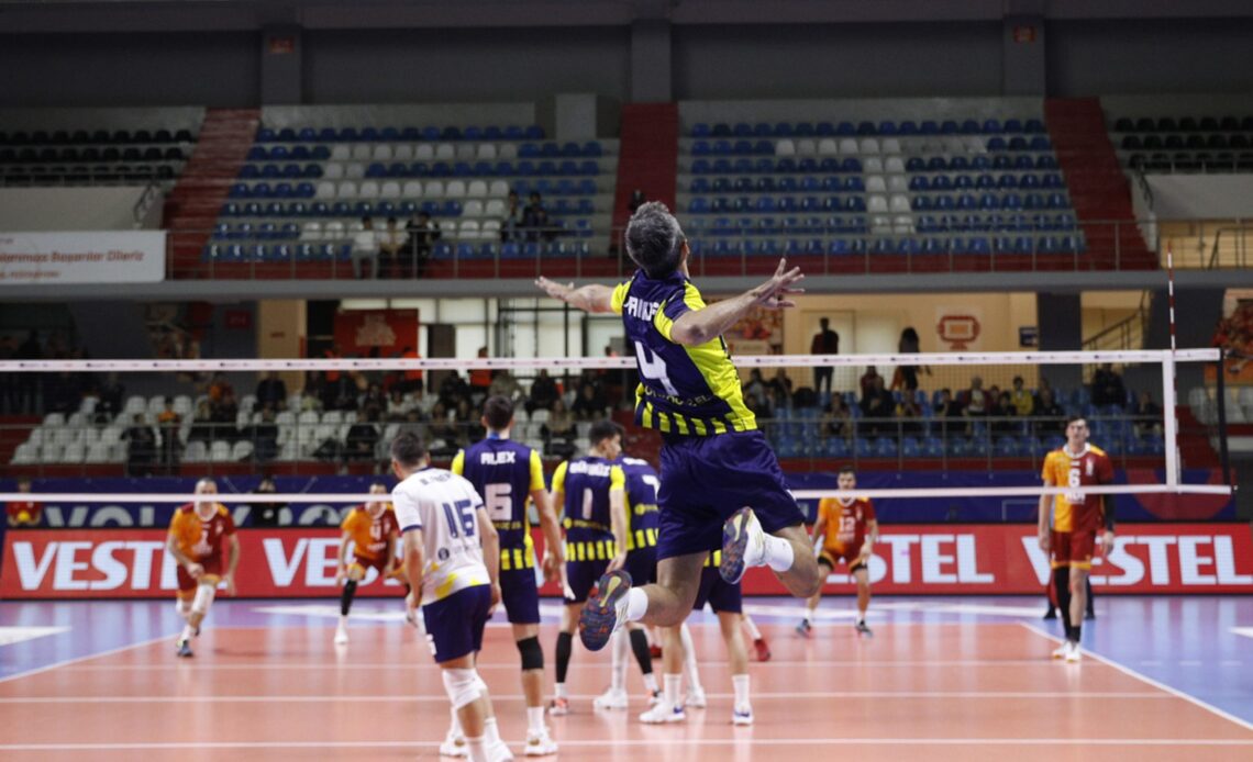 WorldofVolley :: No fans of away teams allowed in matches between men’s and women’s teams of Fenerbahçe and Galatasaray