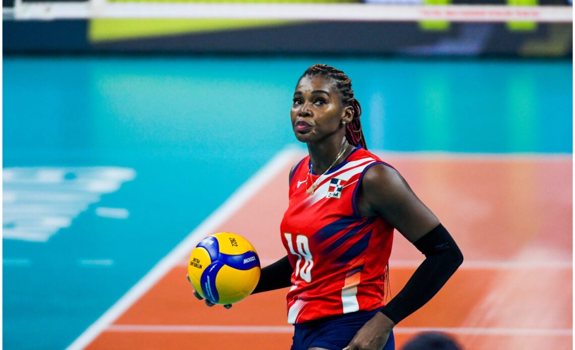 WorldofVolley :: RUS W: Due to player’s injury, Dinamo Kazan won’t activate contract with De la Cruz