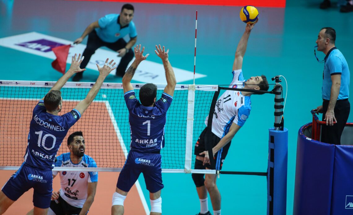 WorldofVolley :: TUR M: Halkbank get clear win over Arkas in Efeler Ligi hit to remain sole undefeated team