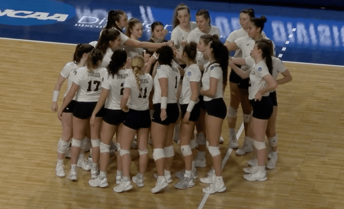 2022 DIII women's volleyball semifinal: Northwestern-St. Paul vs. Juniata full replay