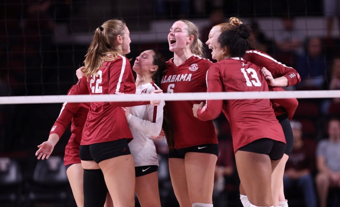 Alabama Volleyball Rallies to Defeat Texas A&M in Four Sets Wednesday