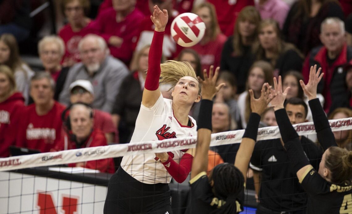 Big Ten Weekly Volleyball Central - Nov. 23-26