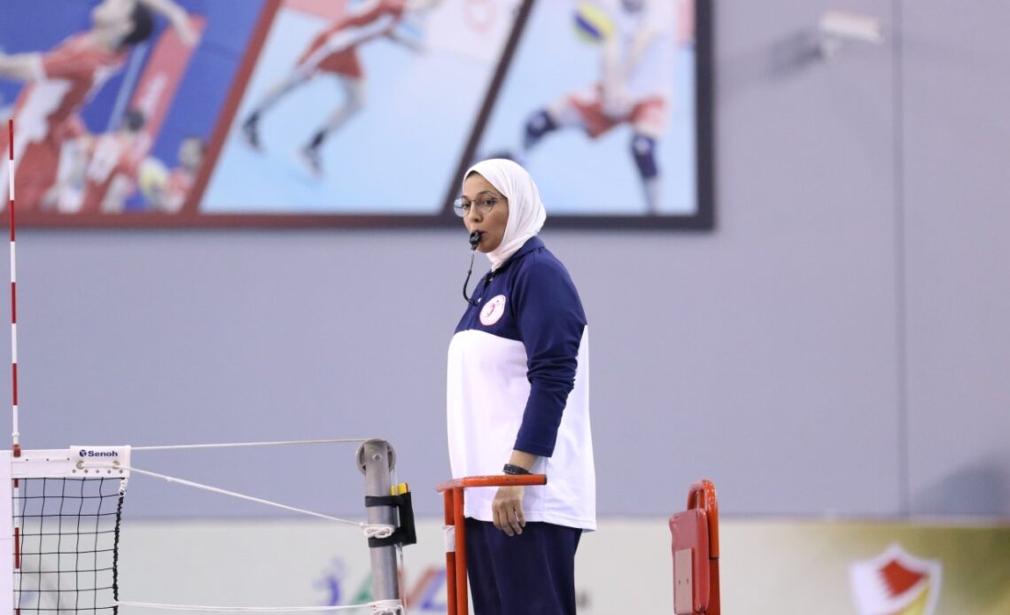 FIRST FEMALE REFEREE WHISTLES IN BAHRAIN VOLLEYBALL LEAGUE 