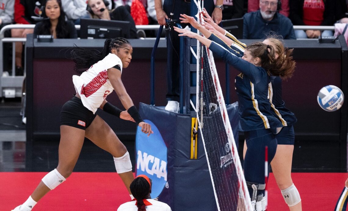 No. 4 Cardinals Set to Host Pitt for Senior Day