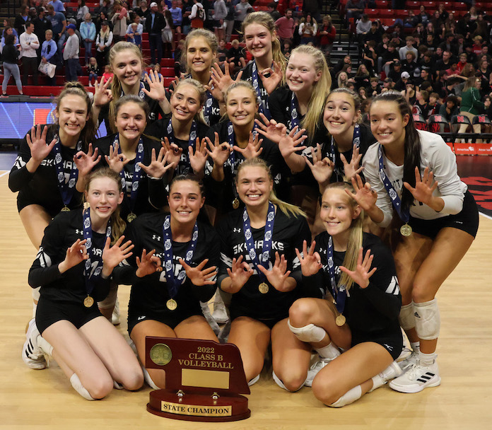 Tawa’s Dots: A high school volleyball state title smorgasbord