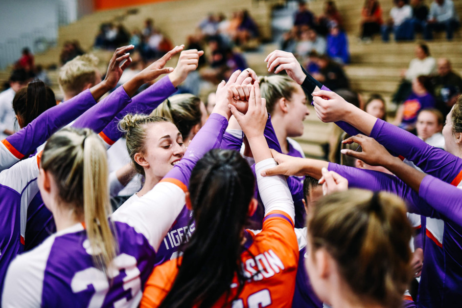 Tigers Defeat Wolfpack in Four – Clemson Tigers Official Athletics Site