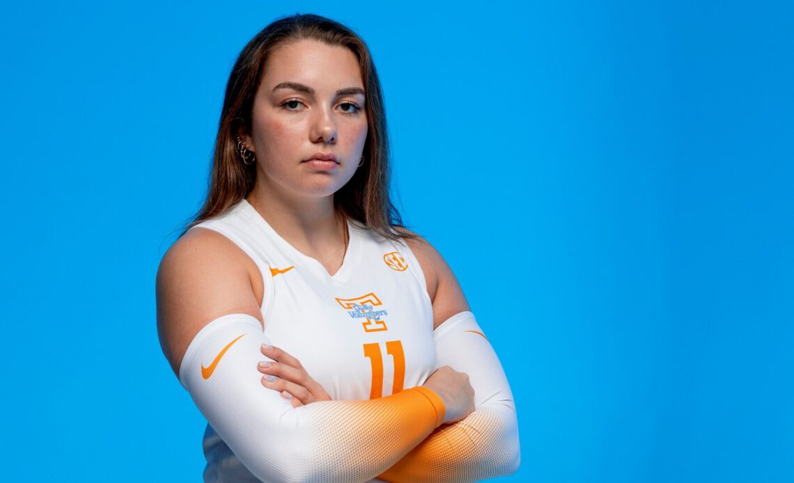 Volleyball Preview: Lady Vols Battle No. 18 Kentucky in Lexington