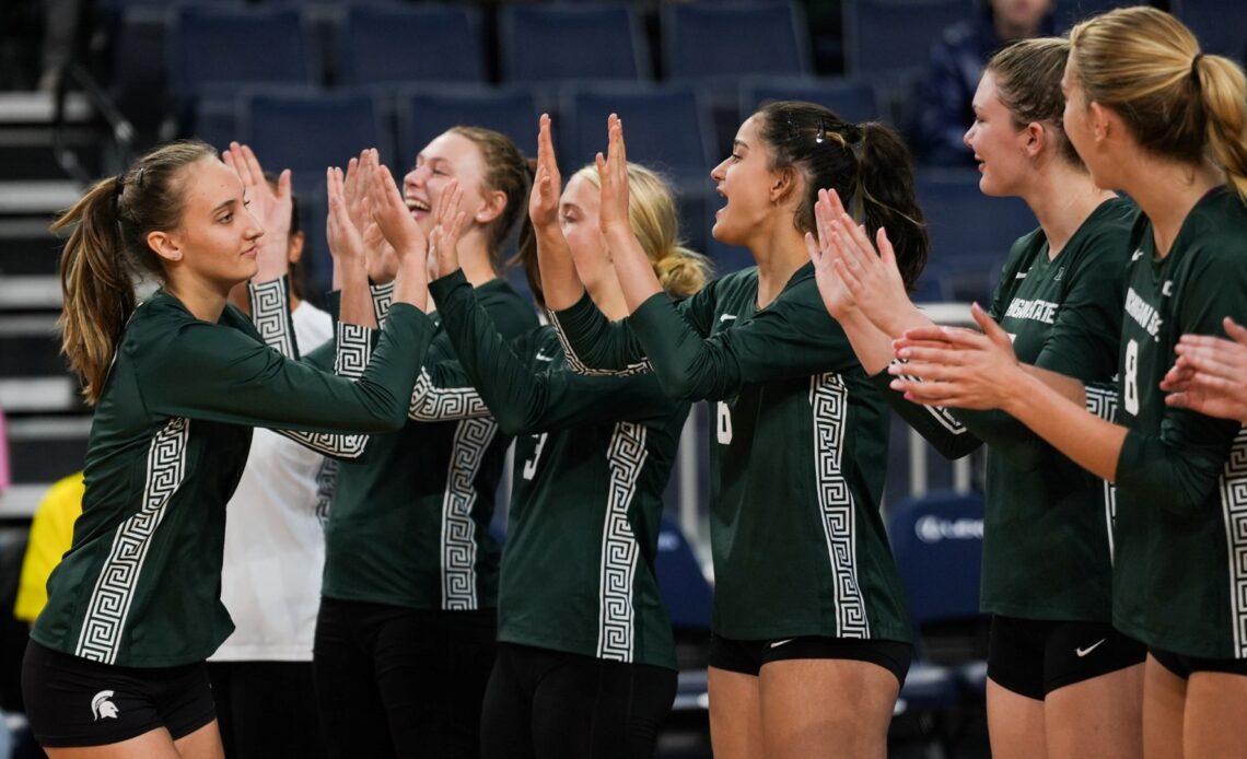 Volleyball to Celebrate Alumni Weekend Against #14 Purdue, #6 Ohio State