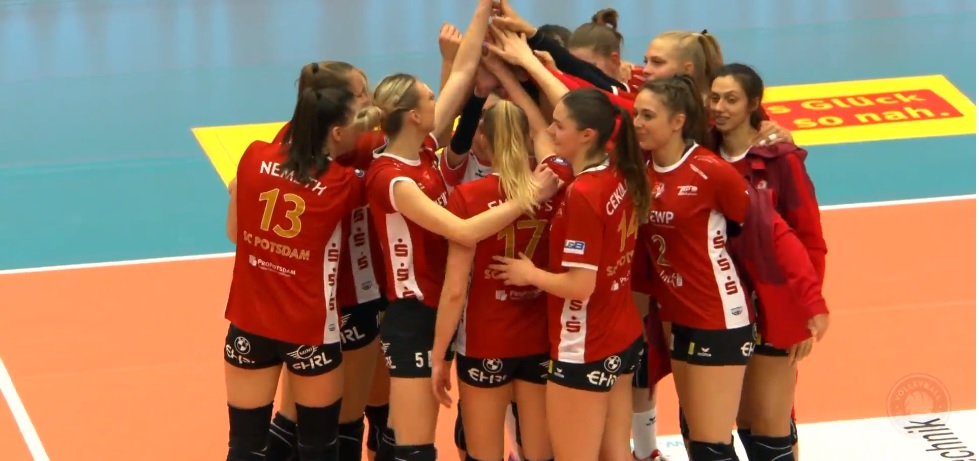 WorldofVolley :: GERMAN SUPER CUP W: Potsdam take their maiden trophy in front of record-breaking attendance for German women’s volleyball