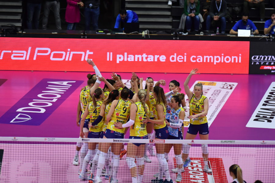 WorldofVolley :: ITA W: After the 4th round, Conegliano and Novara at the top of the standings