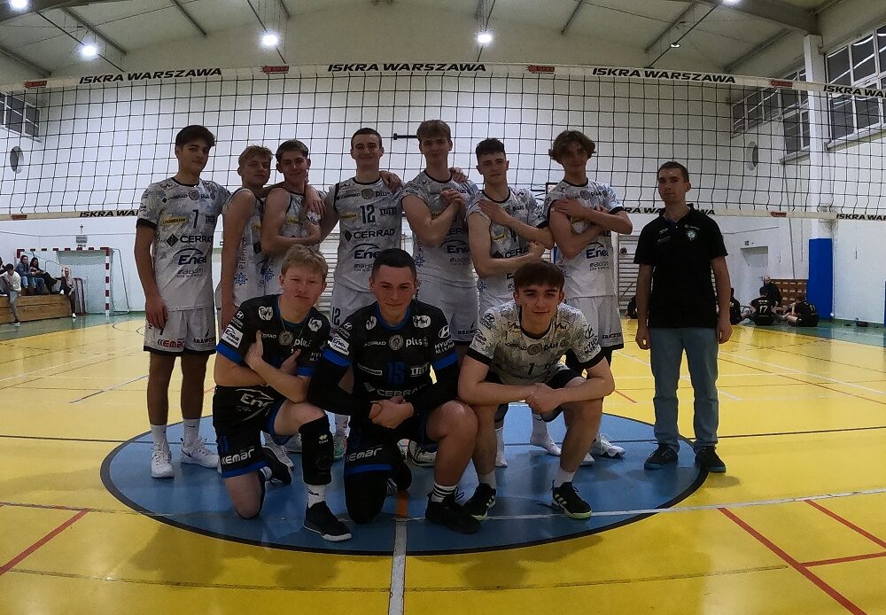 WorldofVolley :: POL M: Unimaginable volleyball incident – Player brutally beaten during break between sets in Polish youth league