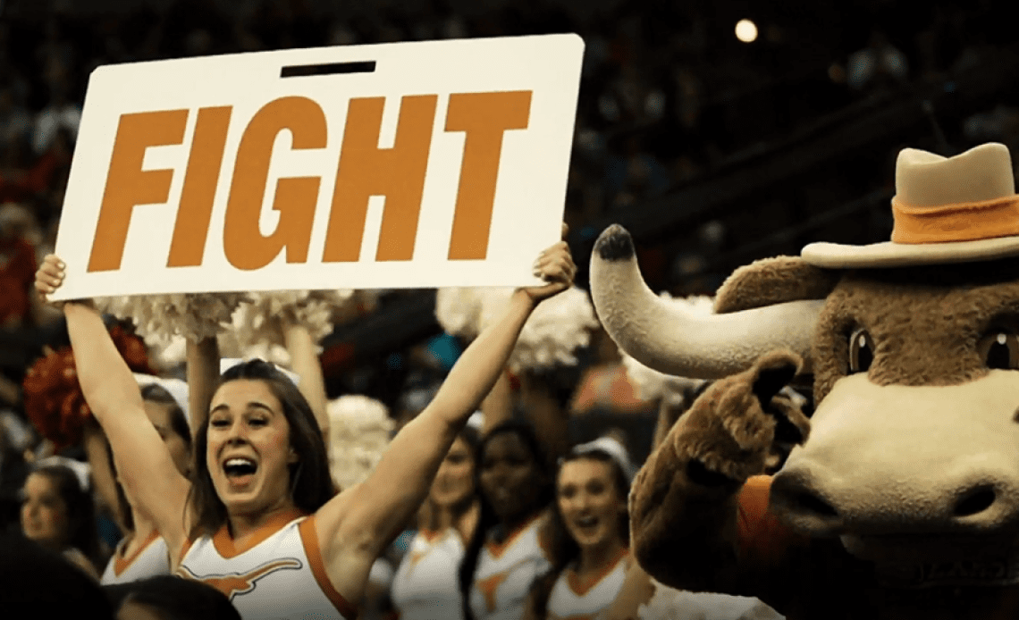 'Buckle Up' — Texas and Louisville face off in the 2022 women's volleyball championship