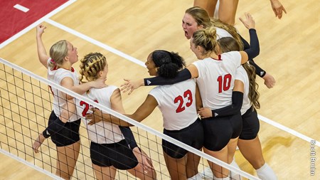 Huskers Meet Oregon in NCAA Regional Semifinal