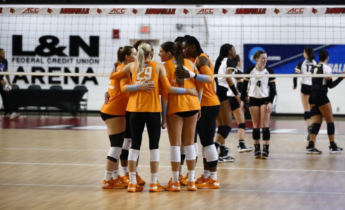 Lady Vols Battle No. 8 Purdue to Five Sets, Fall in a Heartbreaker