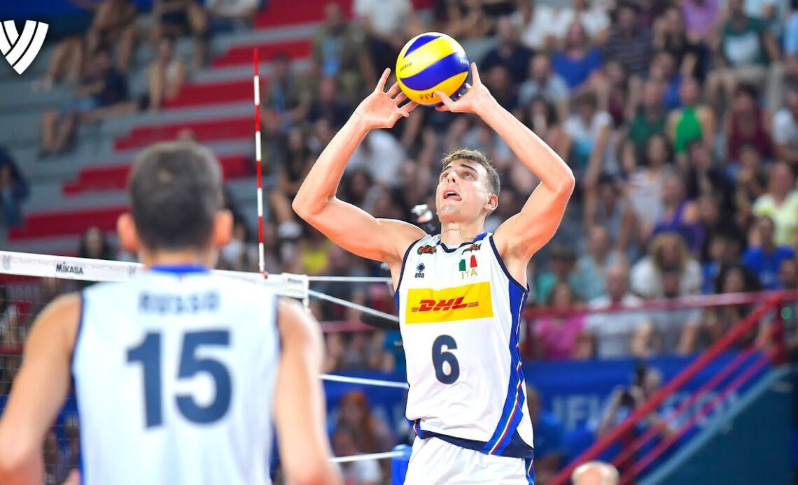 Simone Giannelli's MOST SPECTACULAR SETS! | Player of the Week | Highlights Volleyball World
