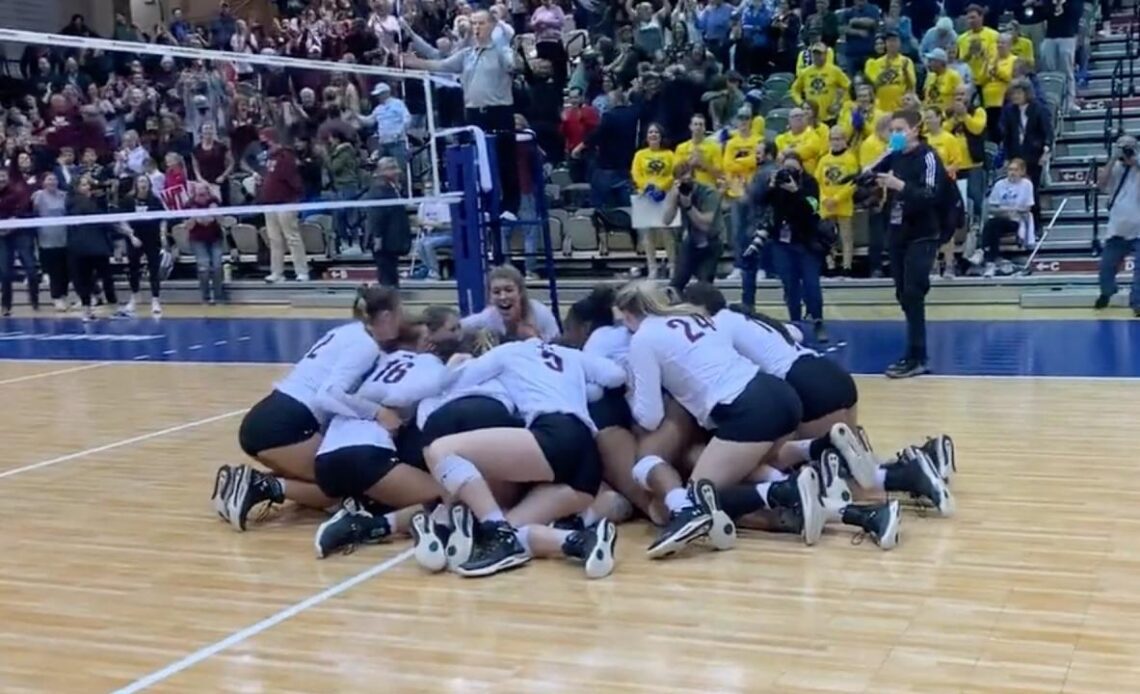 West Texas A&M wins the 2022 DII women's volleyball championship