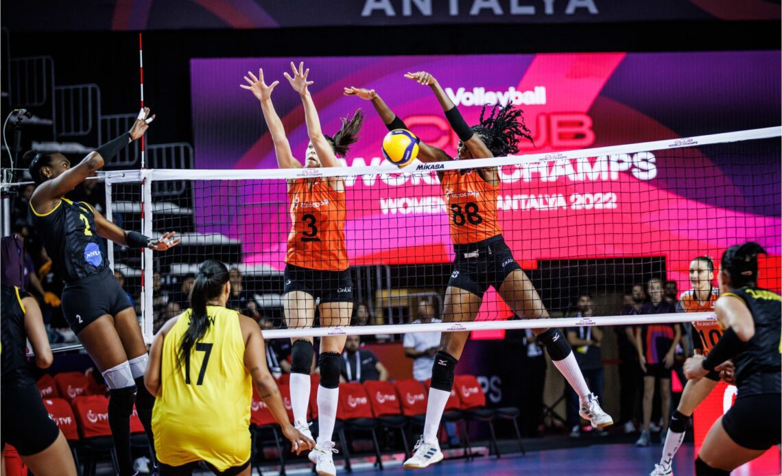 WorldofVolley :: CWCH W: Turks dominate on Day 1 – Eczacıbaşı trample over Praia, VakıfBank do same to Kazakhs